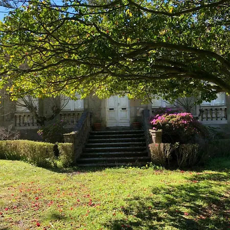 La Casa De Los Camelios * Vilagarcía de Arousa